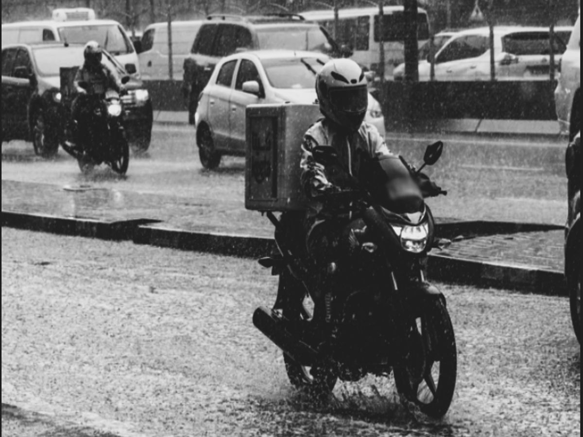 Delivery rider, patay matapos mabagsakan ng pader sa UAE